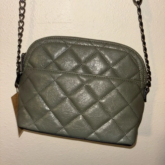 Quilted Green Steve Madden Crossbody Bag - Picture 2 of 6